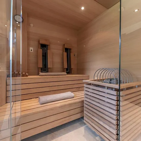Der Unterschwarzachhof 4*