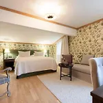 Der Unterschwarzachhof 4*