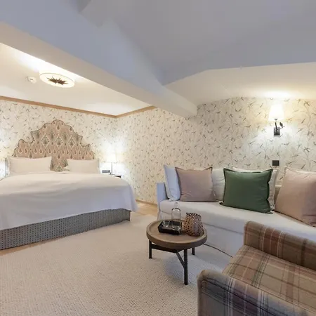 ホテル Der Unterschwarzachhof 4*