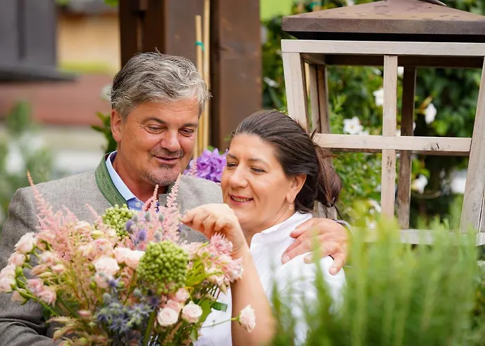 Der Unterschwarzachhof 4* 萨尔巴赫